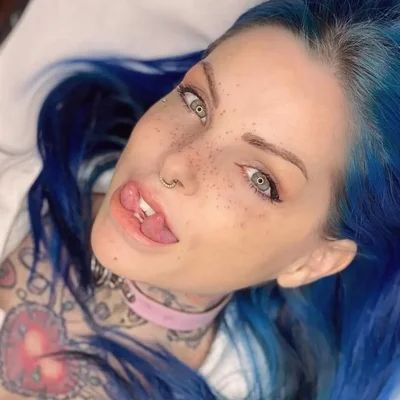Риа Элизабет Мак Карти (Riae)