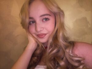 Ксюша Авдеева из ШГШ